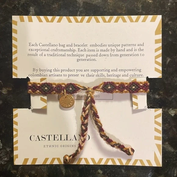 NWT Castellano Bracelet made with Swarovski crystals and gold plated appliques - Picture 2 of 3